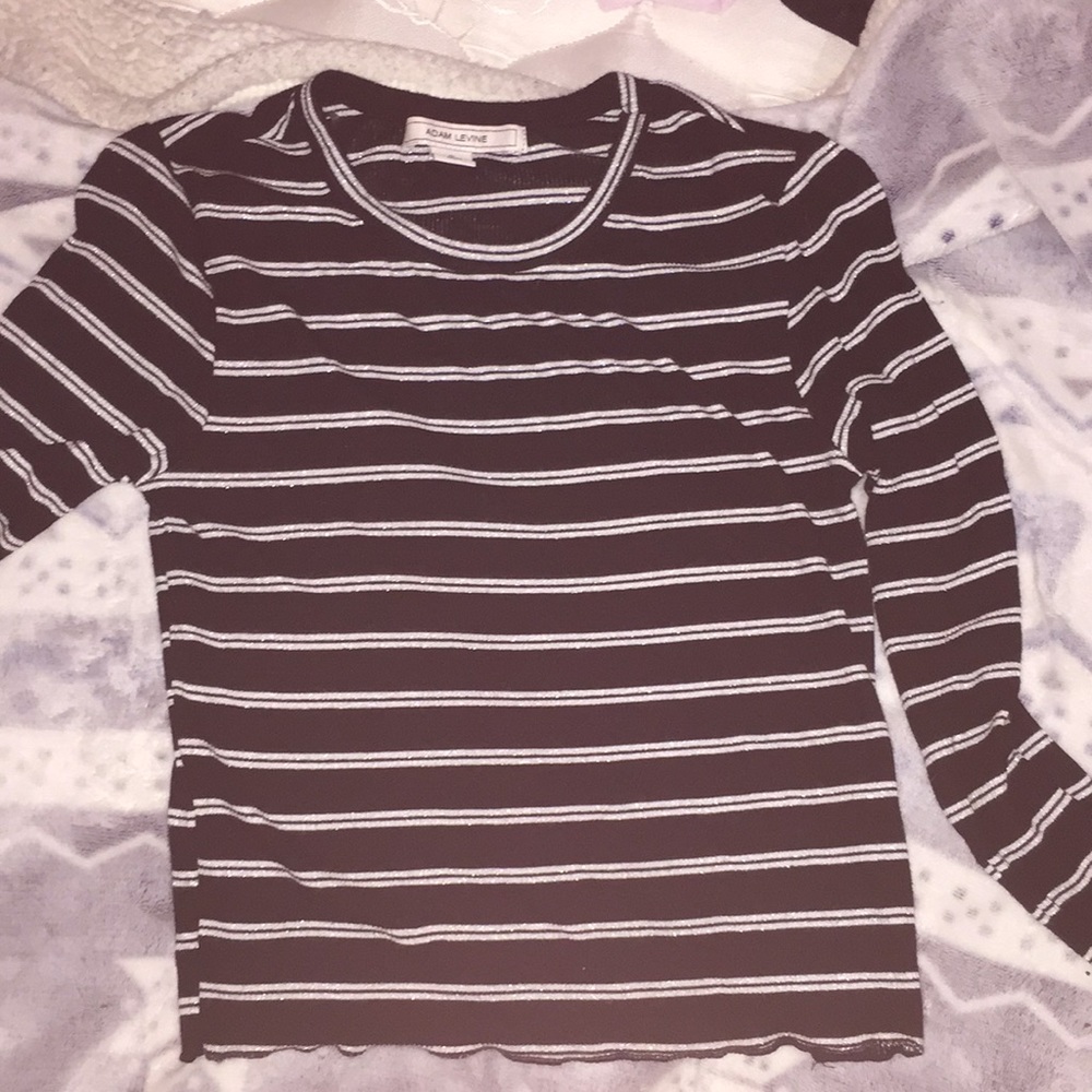 Blank and white striped cropped long sleeve shirt